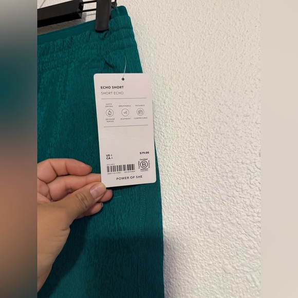 Athleta Echo Shorts Green Size 4 - Picture 3 of 6